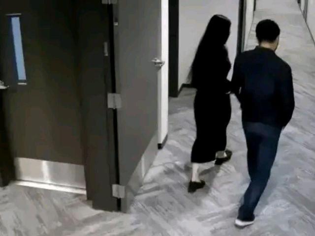 情感纠葛引发社会冲突，前女友短视频观看引发斗殴事件